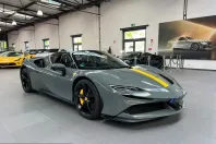 Ferrari SF90 din 2025 cu 2.100 km - oferta FER215355 - foto 1