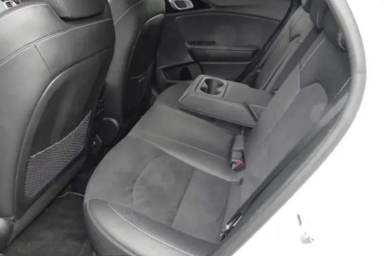 Kia pro cee'd / ProCeed din 2023 cu 25.148 km - oferta KIA215361 - foto 17