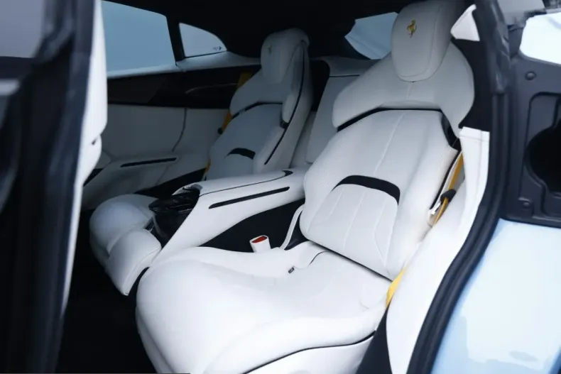 Ferrari Purosangue din 2025 cu 3.100 km - oferta FER215362 - foto 19