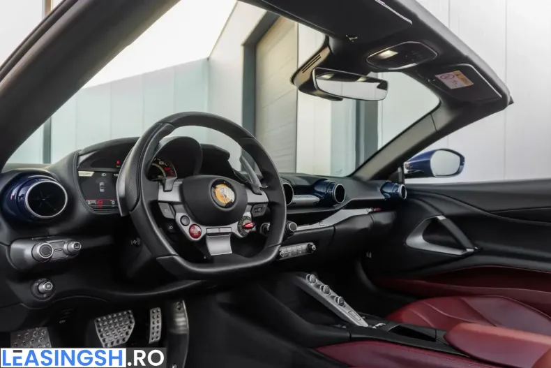 Ferrari 812 din 2023 cu 9.920 km - oferta FER215363 - foto 3