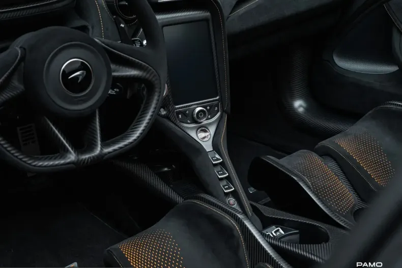 McLaren 765LT din 2022 cu 3.390 km - oferta MCL215364 - foto 18