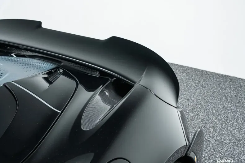 McLaren 765LT din 2022 cu 3.390 km - oferta MCL215364 - foto 19