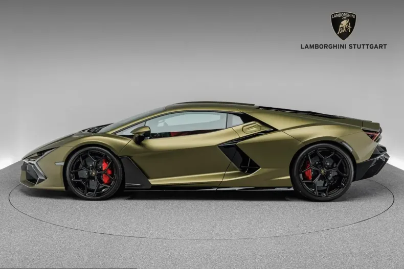 Lamborghini Revuelto din 2024 cu 1.100 km - oferta LAM215370 - foto 3