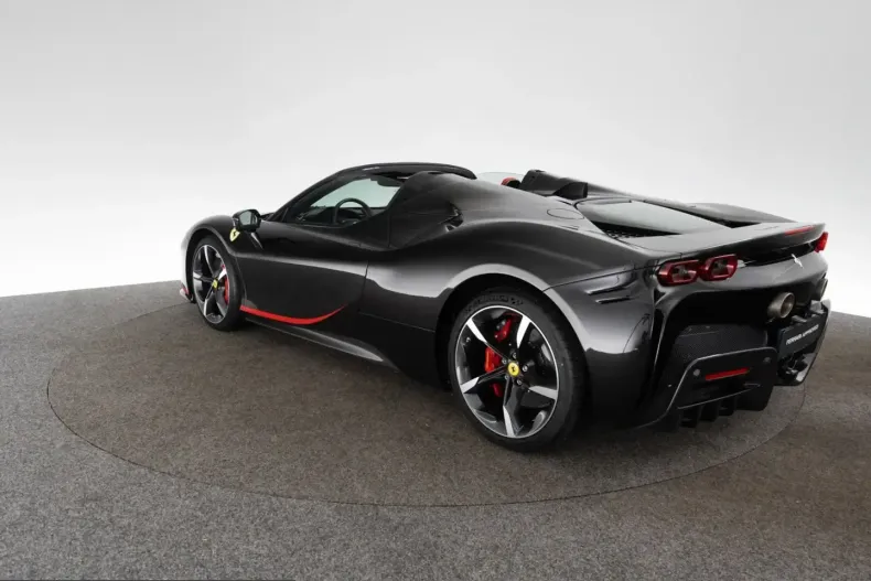 Ferrari SF90 din 2024 cu 1.490 km - oferta FER215371 - foto 13
