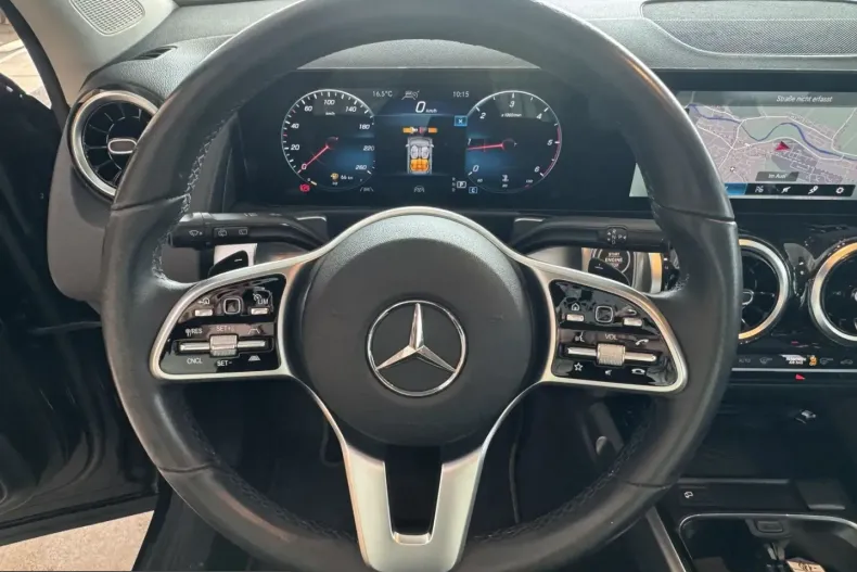 Mercedes-Benz GLB 200 (Clasa GLB) din 2022 cu 87.758 km - oferta MER215373 - foto 13