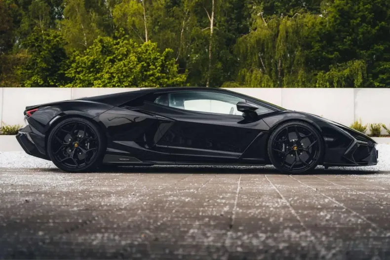 Lamborghini Revuelto din 2024 cu 8.790 km - oferta LAM215374 - foto 8