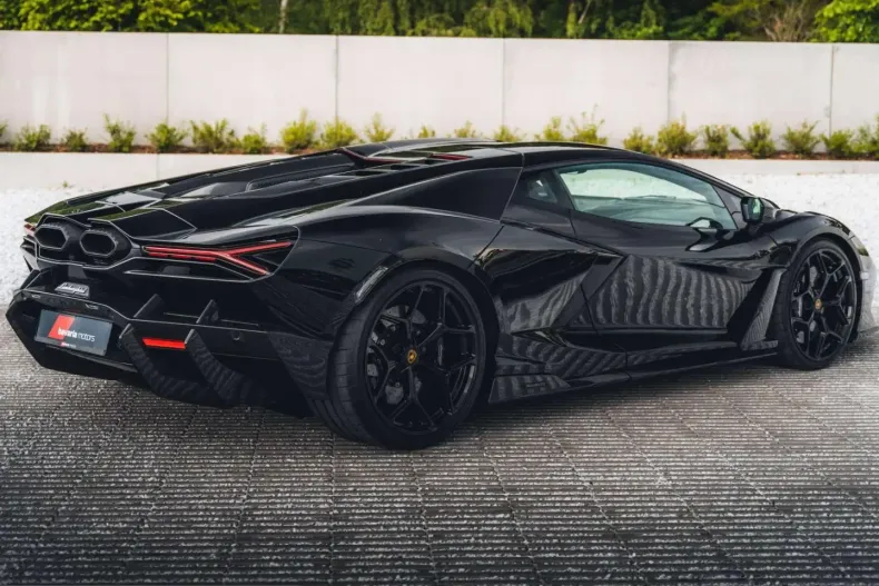 Lamborghini Revuelto din 2024 cu 8.790 km - oferta LAM215374 - foto 9