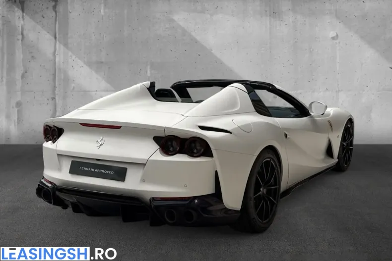 Ferrari 812 din 2023 cu 2.900 km - oferta FER215376 - foto 8
