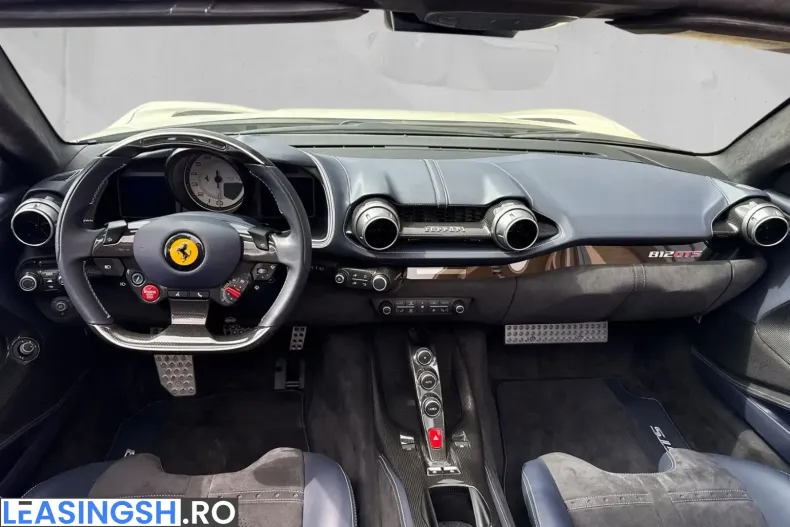 Ferrari 812 din 2023 cu 2.900 km - oferta FER215376 - foto 16