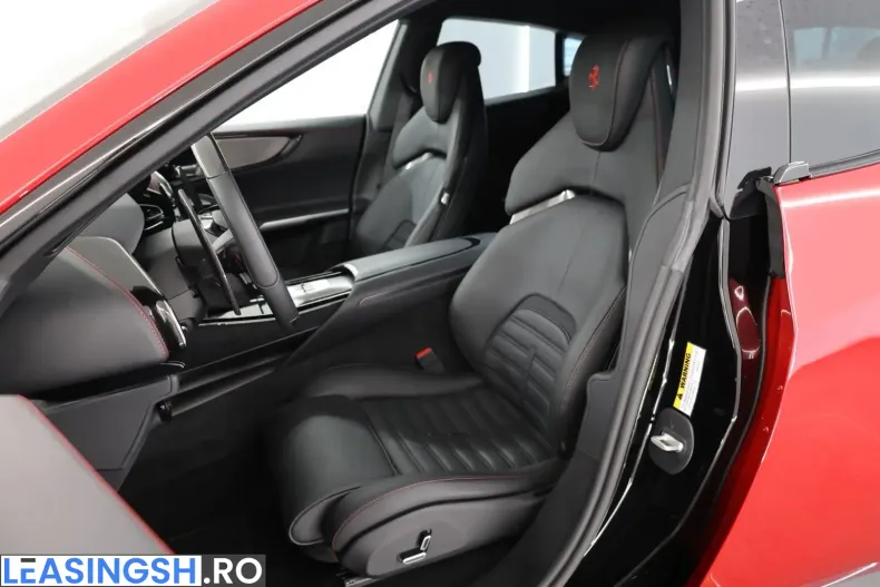 Ferrari Purosangue din 2025 cu 2.747 km - oferta FER215380 - foto 11