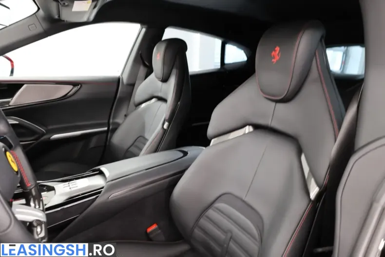 Ferrari Purosangue din 2025 cu 2.747 km - oferta FER215380 - foto 14