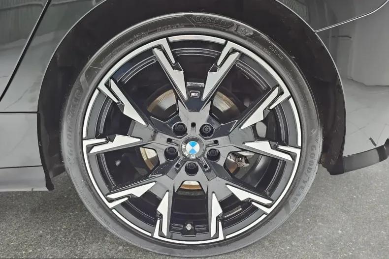 BMW 123 (Seria 1) din 2025 cu 21.820 km - oferta BMW215382 - foto 6