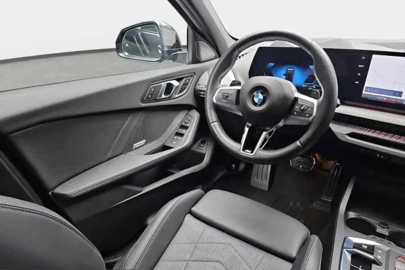 BMW 123 (Seria 1) din 2025 cu 21.820 km - oferta BMW215382 - foto 10
