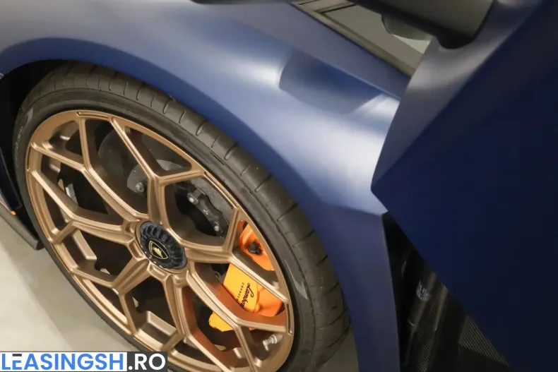 Lamborghini Aventador din 2022 cu 4.300 km - oferta LAM215384 - foto 21