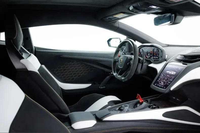 Lamborghini Revuelto din 2025 cu 1.500 km - oferta LAM215388 - foto 27