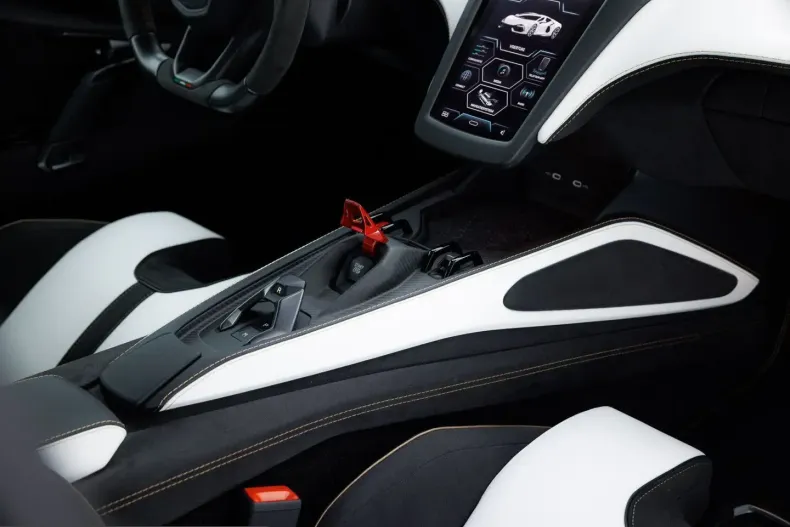 Lamborghini Revuelto din 2025 cu 1.500 km - oferta LAM215388 - foto 32