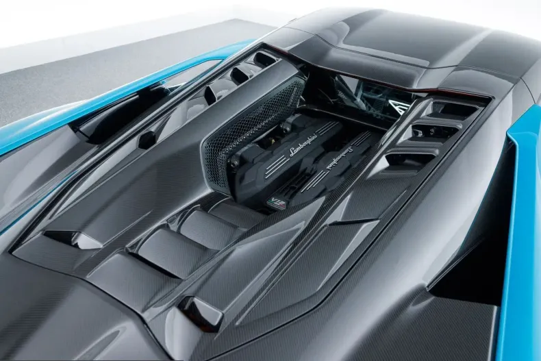 Lamborghini Revuelto din 2025 cu 1.500 km - oferta LAM215388 - foto 39