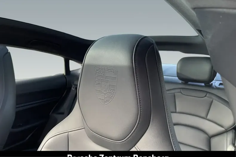 Porsche Taycan din 2022 cu 51.000 km - oferta POR215393 - foto 22