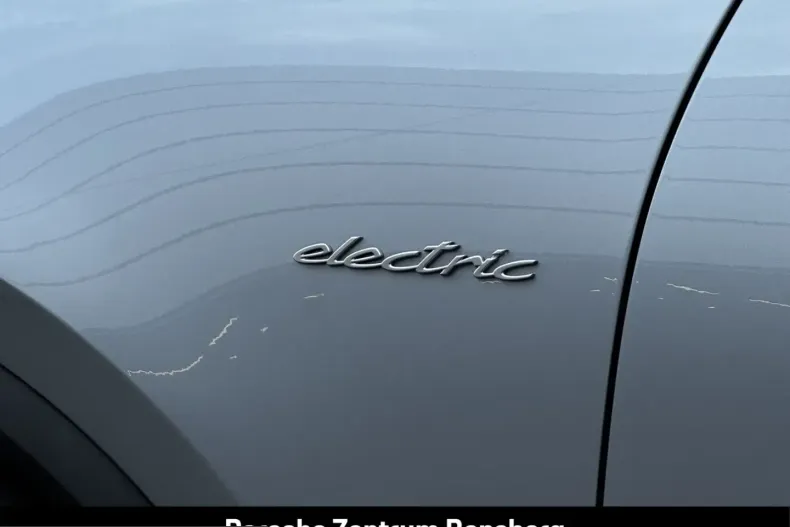 Porsche Macan din 2024 cu 35.900 km - oferta POR215397 - foto 29