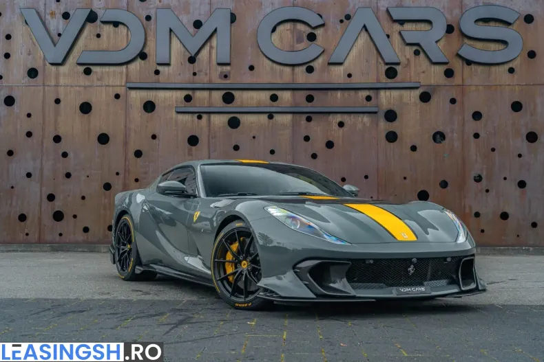Ferrari 812 din 2022 cu 1.160 km - oferta FER215403 - foto 3