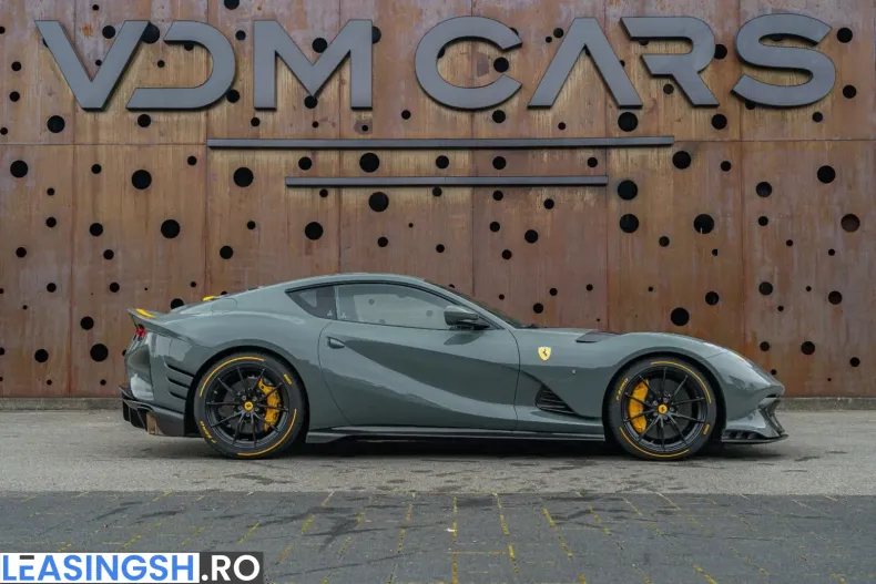 Ferrari 812 din 2022 cu 1.160 km - oferta FER215403 - foto 7