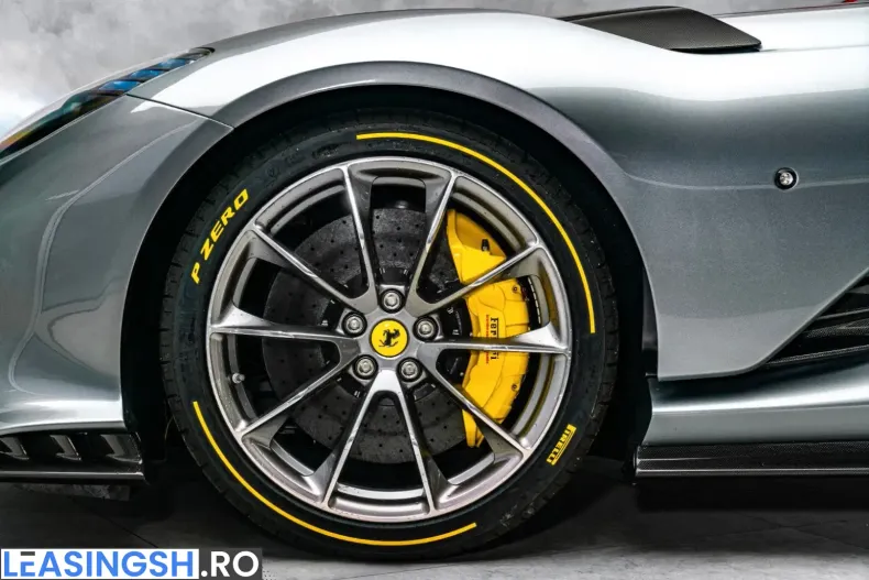 Ferrari 812 din 2022 cu 1.750 km - oferta FER215405 - foto 5