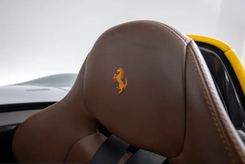 Ferrari Monza din 2022 cu 2.100 km - oferta FER215406 - foto 12