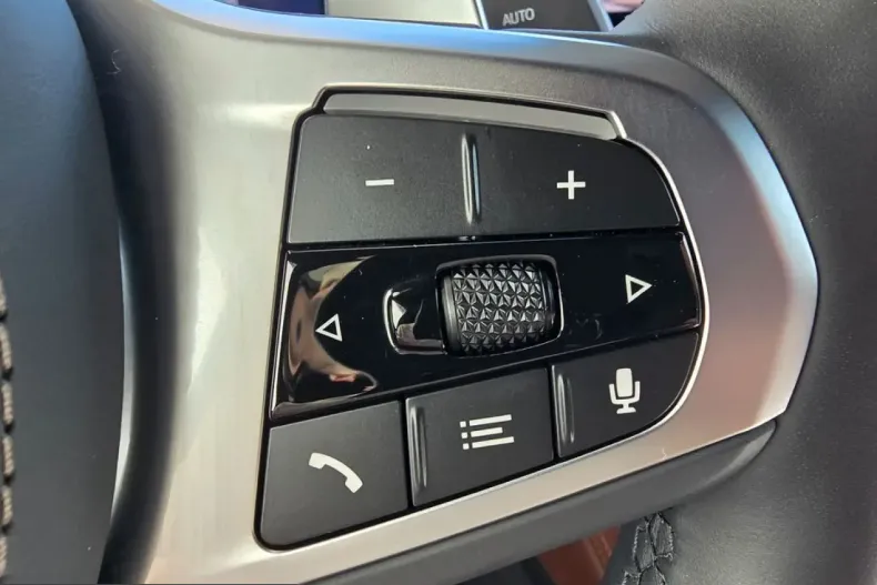 BMW X6 (Seria X) din 2025 cu 25.899 km - oferta BMW215412 - foto 19