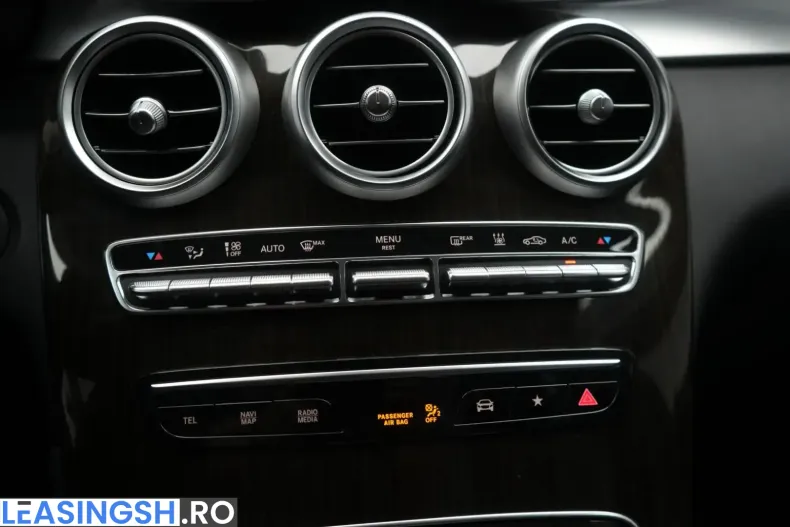 Mercedes-Benz GLC 300 (Clasa GLC) din 2022 cu 90.000 km - oferta MER215422 - foto 17