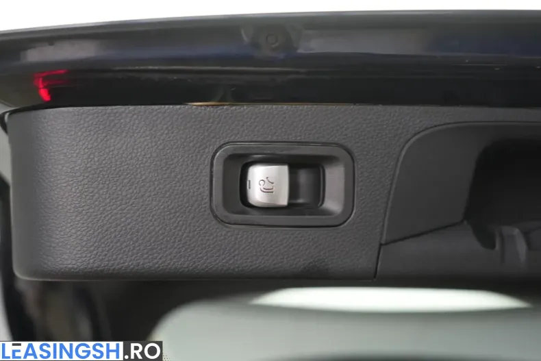 Mercedes-Benz GLC 300 (Clasa GLC) din 2022 cu 90.000 km - oferta MER215422 - foto 33