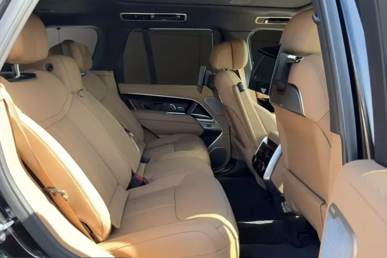 Land Rover Range Rover din 2026 cu 900 km - oferta LAN215425 - foto 9