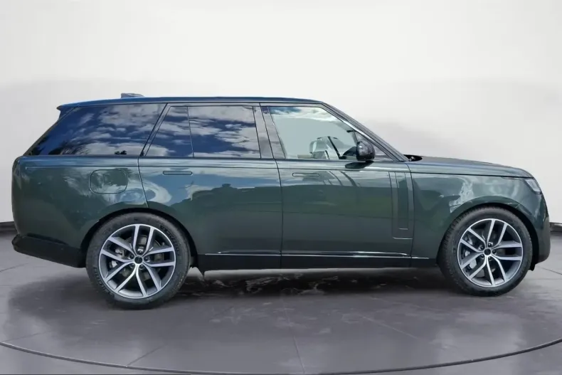 Land Rover Range Rover din 2026 cu 1.000 km - oferta LAN215426 - foto 3