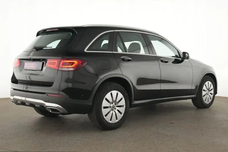 Mercedes-Benz GLC 200 (Clasa GLC) din 2022 cu 71.501 km - oferta MER215427 - foto 5