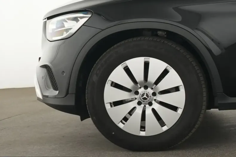 Mercedes-Benz GLC 200 (Clasa GLC) din 2022 cu 71.501 km - oferta MER215427 - foto 12