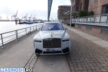 Rolls-Royce Cullinan din 2026 - oferta ROL215430