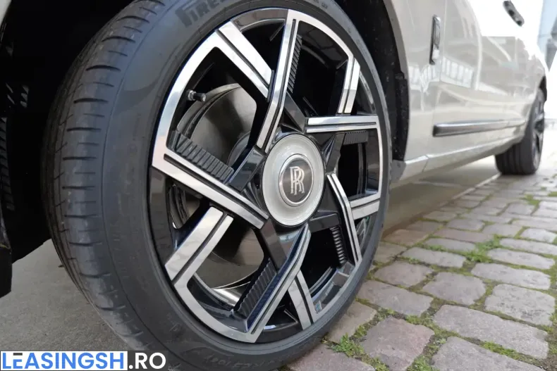 Rolls-Royce Cullinan din 2026 cu 37 km - oferta ROL215430 - foto 12