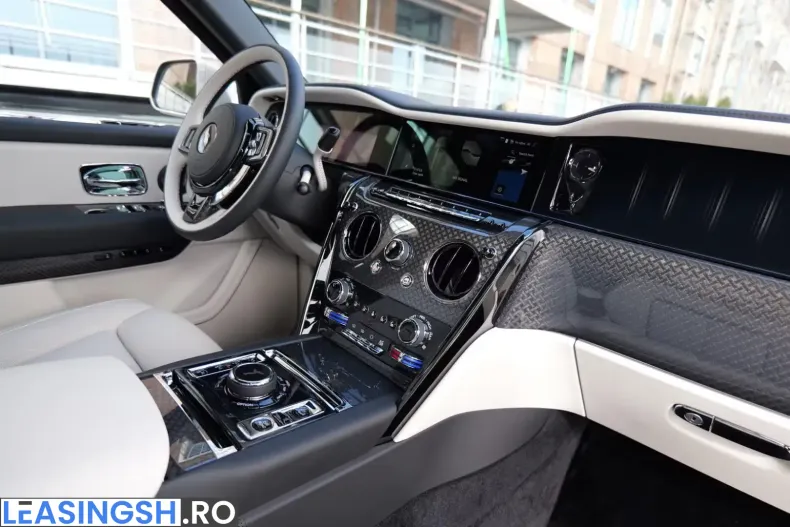 Rolls-Royce Cullinan din 2026 cu 37 km - oferta ROL215430 - foto 36