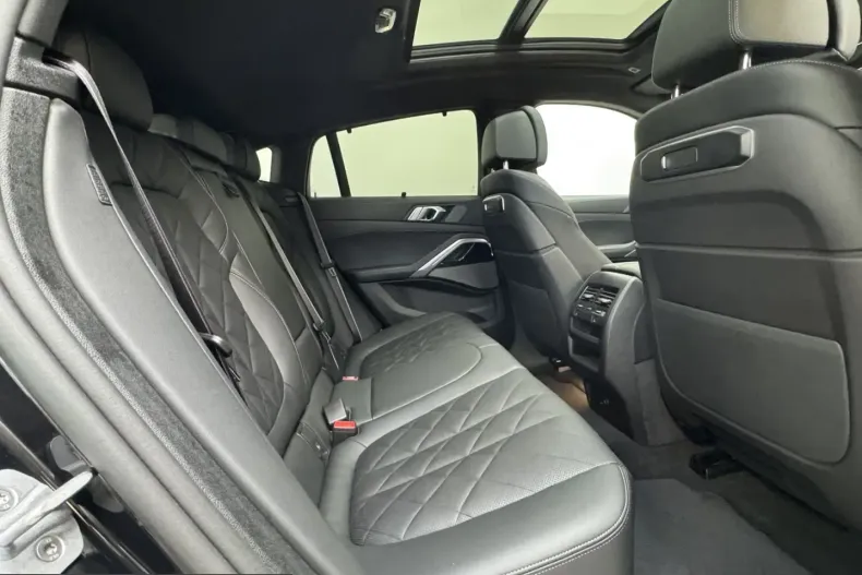 BMW X6 (Seria X) din 2025 cu 8.792 km - oferta BMW215432 - foto 29