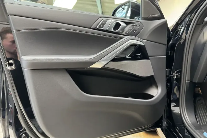 BMW X6 (Seria X) din 2025 cu 8.600 km - oferta BMW215433 - foto 17