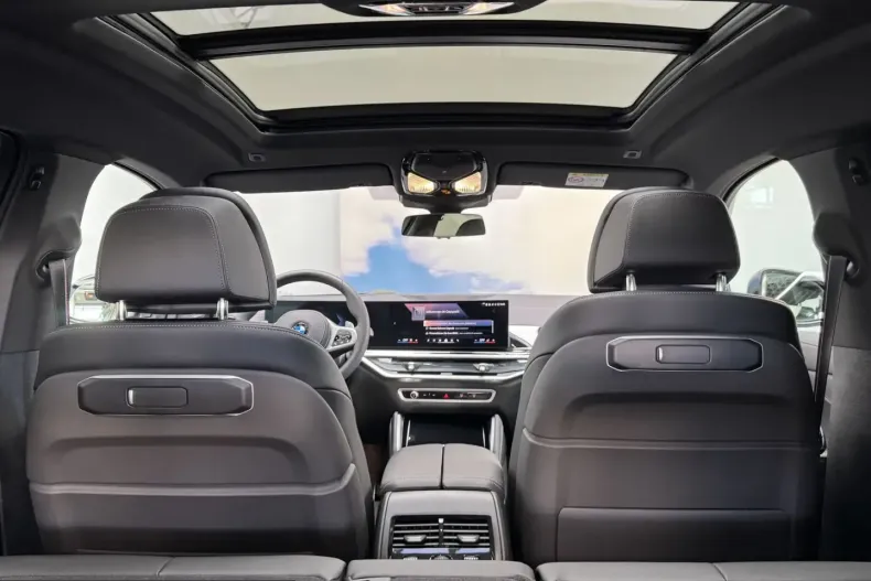 BMW X6 (Seria X) din 2025 cu 8.600 km - oferta BMW215433 - foto 24