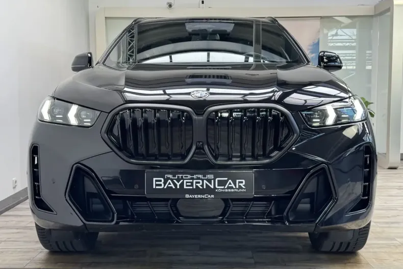 BMW X6 (Seria X) din 2025 cu 8.490 km - oferta BMW215434 - foto 1