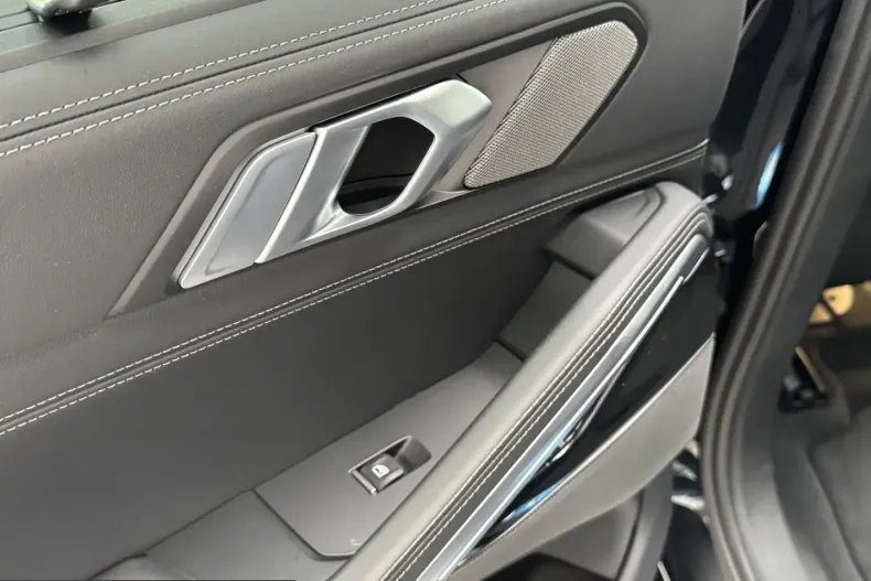BMW X6 (Seria X) din 2025 cu 8.490 km - oferta BMW215434 - foto 20