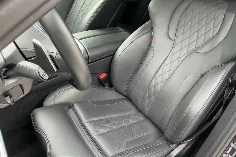 BMW X6 (Seria X) din 2025 cu 18.290 km - oferta BMW215438 - foto 16