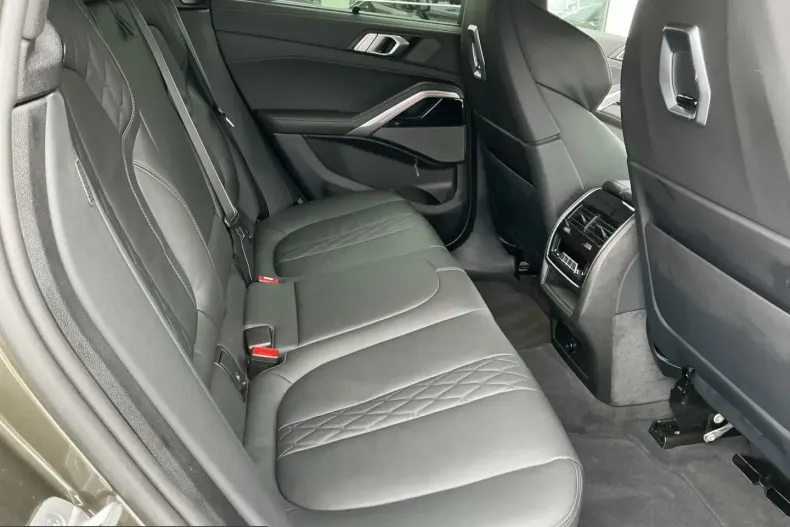 BMW X6 (Seria X) din 2025 cu 18.290 km - oferta BMW215438 - foto 22
