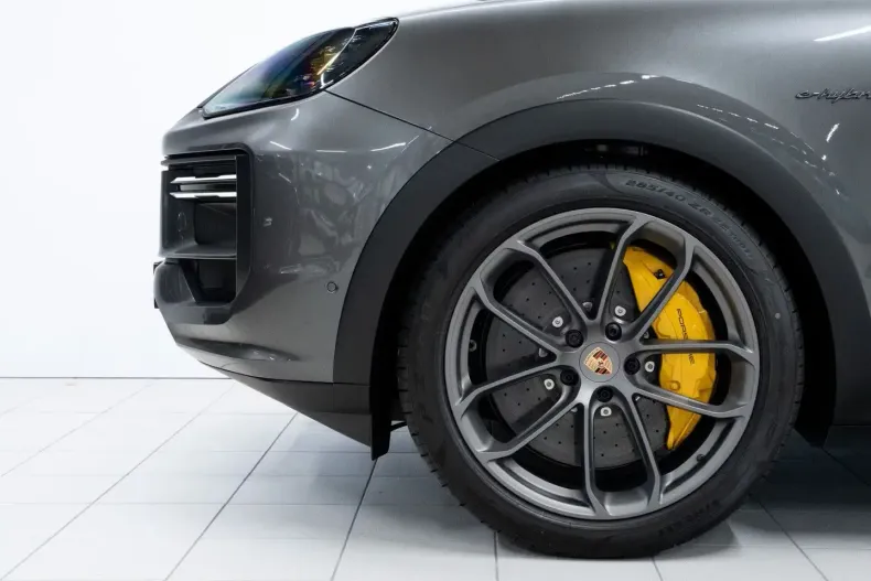 Porsche Cayenne din 2025 cu 9.678 km - oferta POR215443 - foto 13
