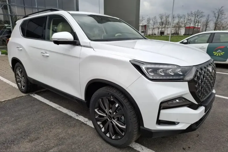 KGM Rexton din 2025 cu 12 km - oferta KGM215456 - foto 6