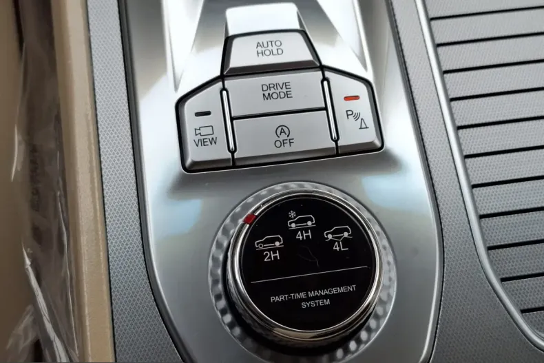 KGM Rexton din 2025 cu 12 km - oferta KGM215456 - foto 22