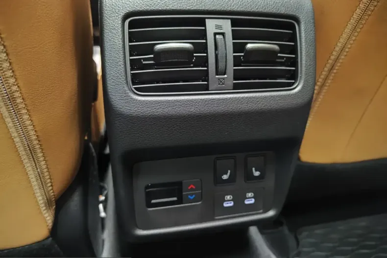Nissan X-Trail din 2025 cu 1 km - oferta NIS215457 - foto 10