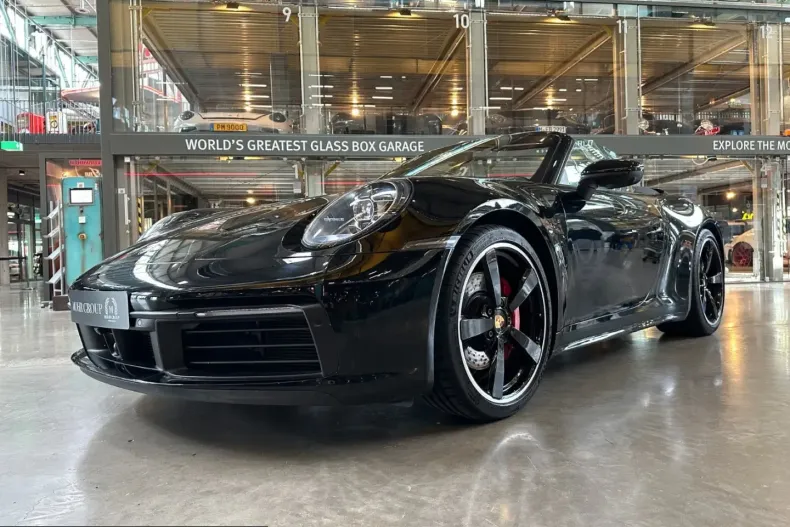 Porsche 992 din 2021 cu 66.444 km - oferta POR215460 - foto 3
