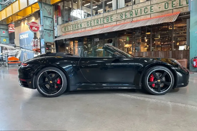 Porsche 992 din 2021 cu 66.444 km - oferta POR215460 - foto 4